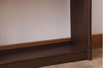 レトロ家具　ラワン材製　古い木のレトロな本棚(ディスプレイラック)