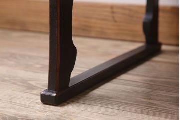 アンティーク家具　上品なデザインの古い総欅製アンティーク二月堂机