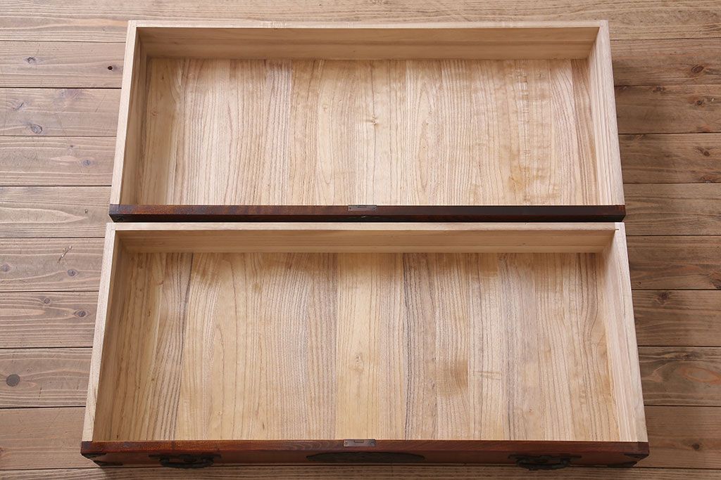 中古 伝統民芸家具 岩谷堂　二段重ね衣装箪笥