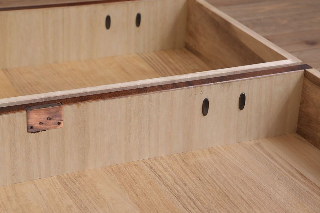 中古 伝統民芸家具 岩谷堂　二段重ね衣装箪笥