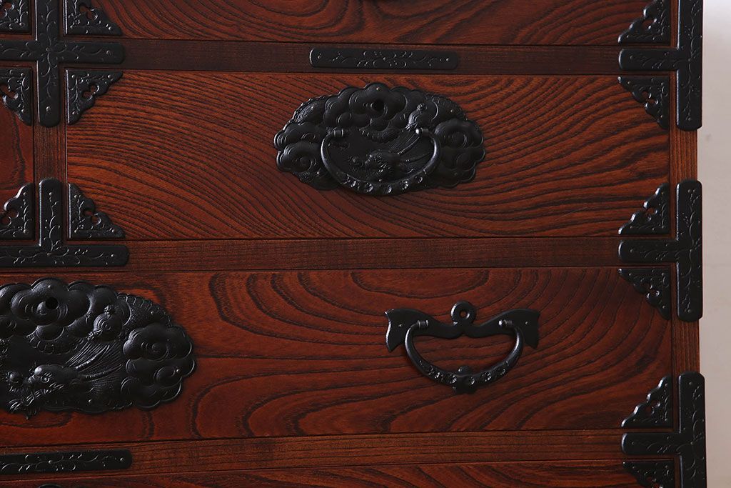 中古 伝統民芸家具 岩谷堂　二段重ね衣装箪笥