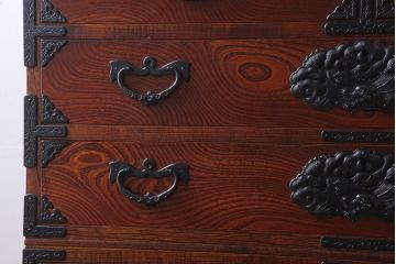 中古 伝統民芸家具 岩谷堂　二段重ね衣装箪笥