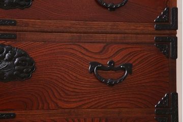 中古 伝統民芸家具 岩谷堂　二段重ね衣装箪笥