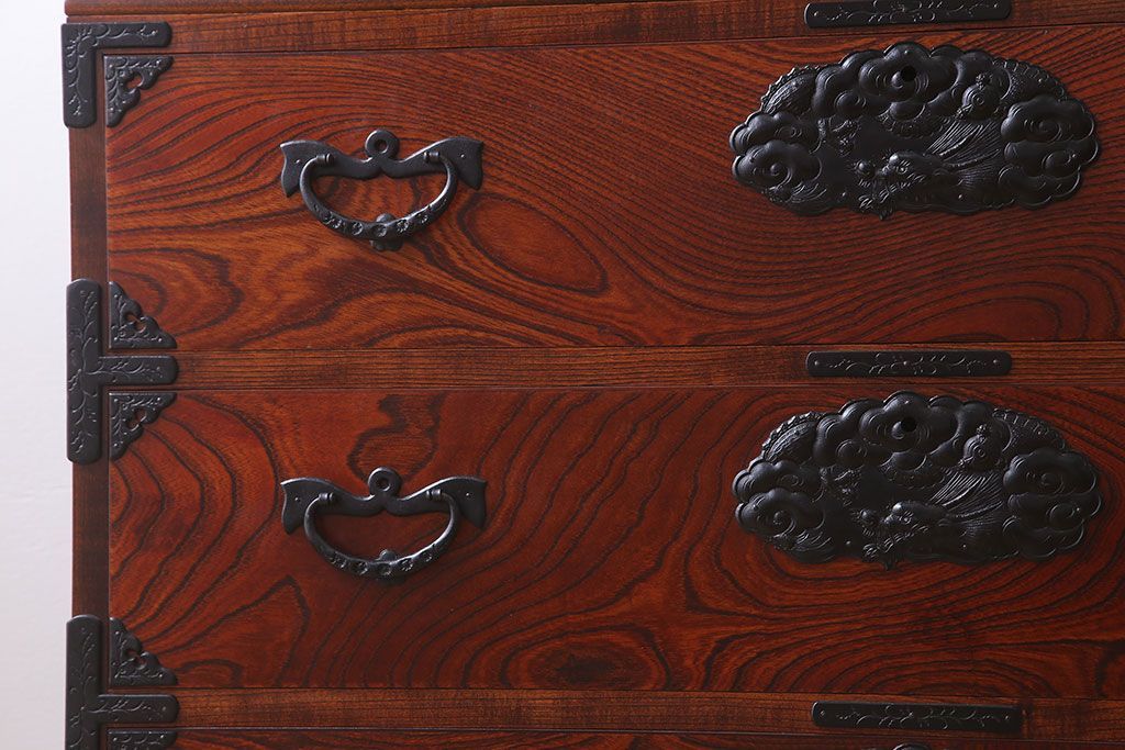 中古 伝統民芸家具 岩谷堂　二段重ね衣装箪笥