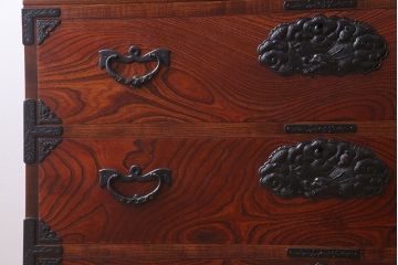 中古 伝統民芸家具 岩谷堂　二段重ね衣装箪笥