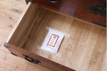 中古 伝統民芸家具 岩谷堂　二段重ね衣装箪笥