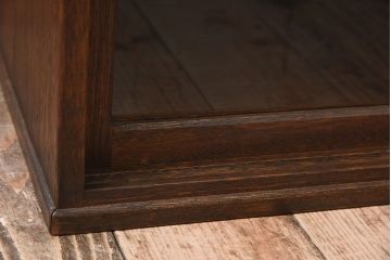 アンティーク家具　引き戸付き!小ぶりでかわいい古い木味のアンティーク収納棚