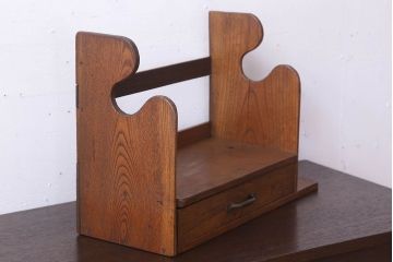 アンティーク雑貨　古い木味のレトロなアンティーク引き出し付き本立て(2)