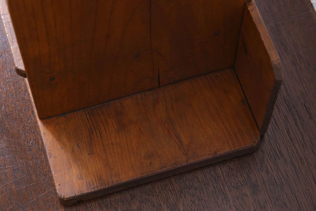 アンティーク雑貨　古い木味のレトロなアンティーク引き出し付き本立て(2)