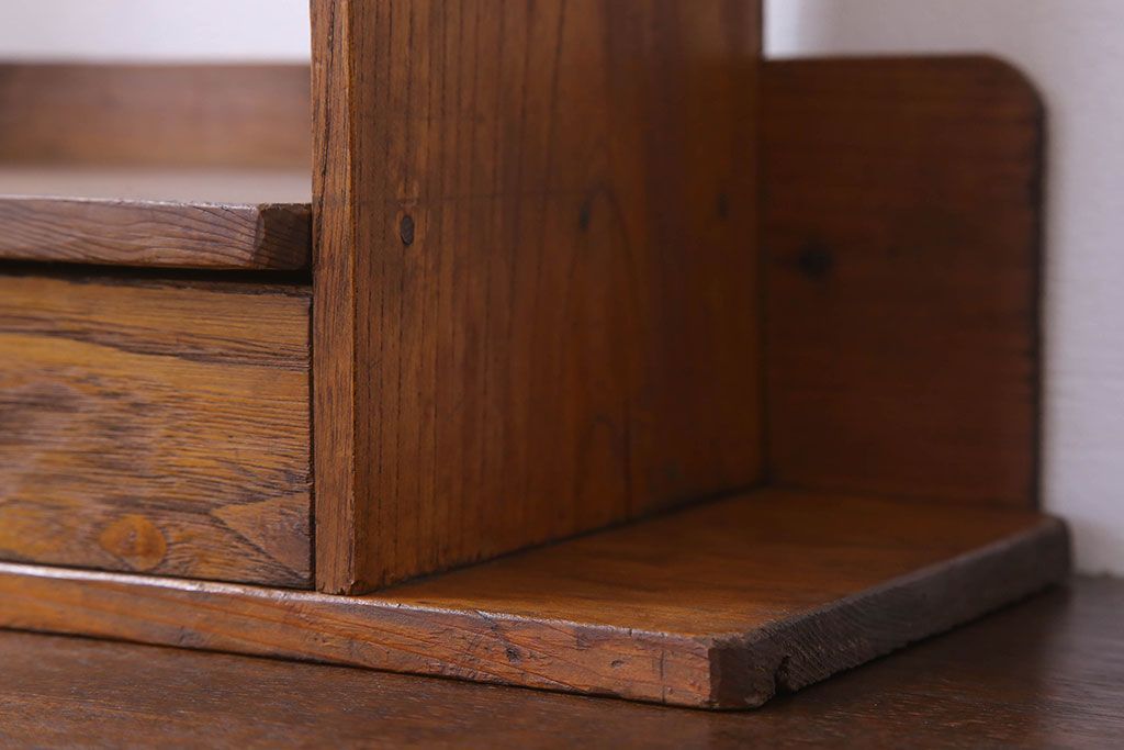 アンティーク雑貨　古い木味のレトロなアンティーク引き出し付き本立て(2)