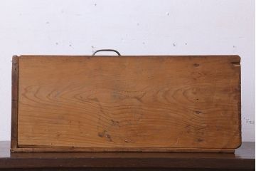 アンティーク雑貨　古い木味のレトロなアンティーク引き出し付き本立て(2)