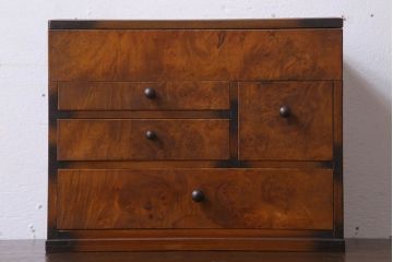 アンティーク雑貨　古い木製のレトロなアンティーク裁縫箱(小引き出し)(2)