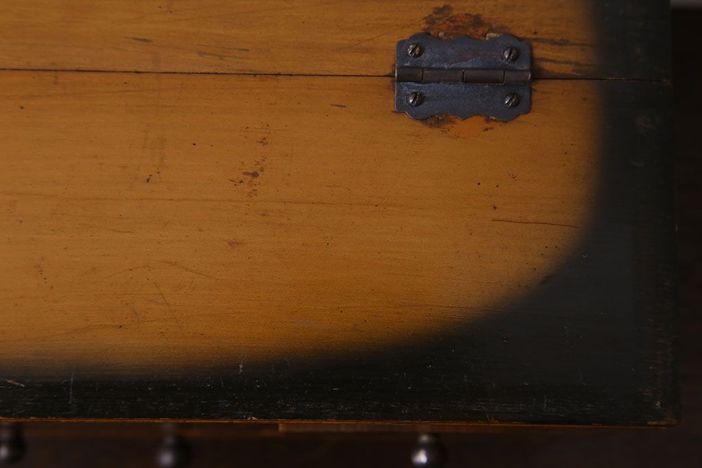 アンティーク雑貨　古い木製のレトロなアンティーク裁縫箱(小引き出し)(2)