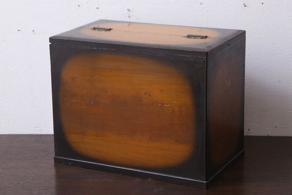 アンティーク雑貨　古い木製のレトロなアンティーク裁縫箱(小引き出し)(2)