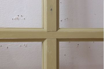 アンティークペイント　おしゃれなフィックス窓