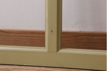 アンティークペイント　おしゃれなフィックス窓