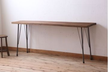 アンティーク家具　天板一枚板　朴の木　シンプルな鉄脚テーブル