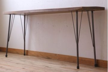 アンティーク家具　天板一枚板　朴の木　シンプルな鉄脚テーブル