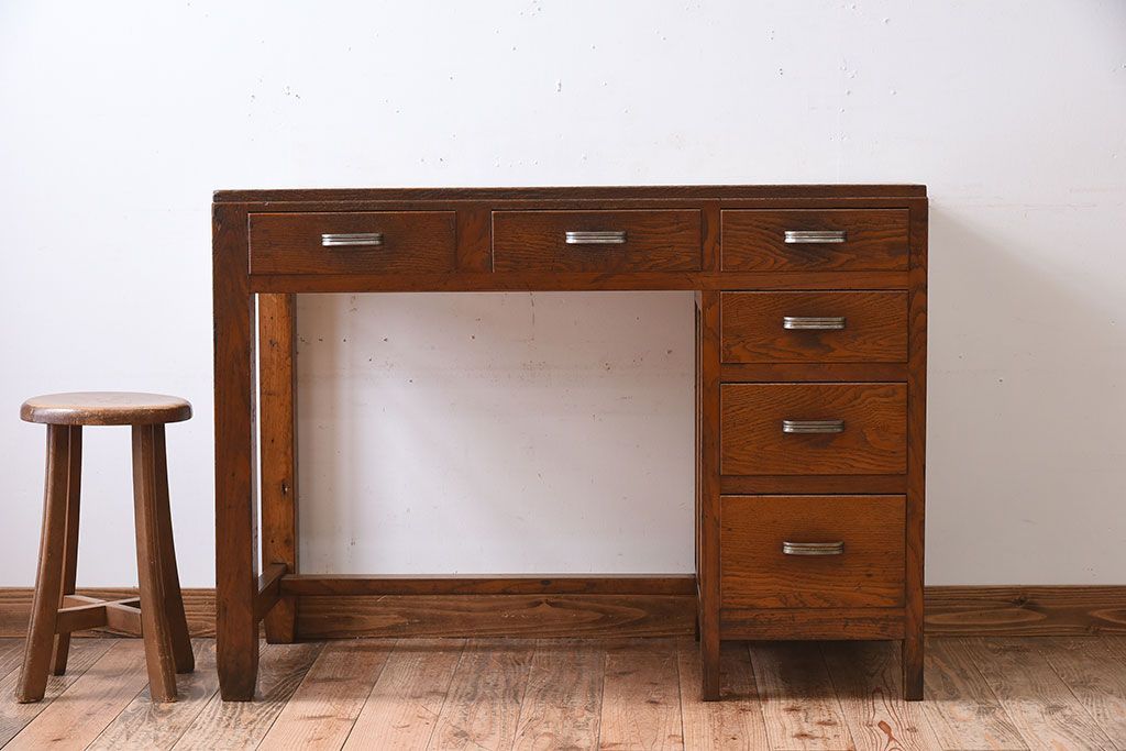 アンティーク家具　タモ材!古い木製のシンプルなアンティーク薄型片袖机