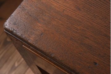 アンティーク家具　タモ材!古い木製のシンプルなアンティーク薄型片袖机