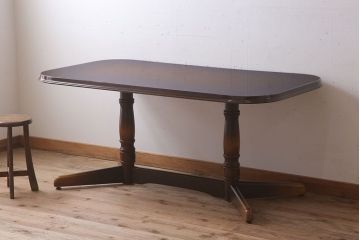 中古　飛騨産業　キツツキマーク　ダイニングテーブル