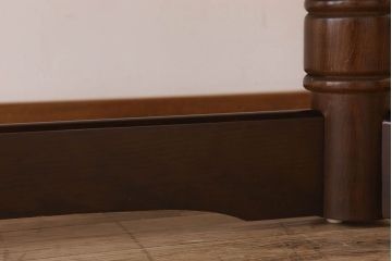 中古　飛騨産業　キツツキマーク　ダイニングテーブル