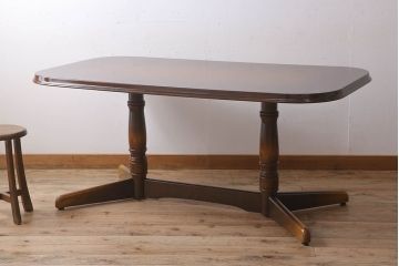 中古　飛騨産業　キツツキマーク　ダイニングテーブル