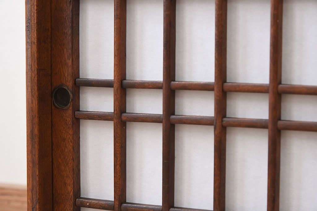 アンティーク家具　樺材!古い木製の小さな障子戸収納棚