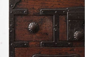 アンティーク雑貨　桐材製　明治大正期の古い金具付きアンティーク硯箱(小箱・木箱)