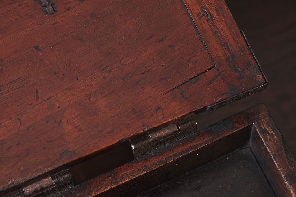 アンティーク雑貨　桐材製　明治大正期の古い金具付きアンティーク硯箱(小箱・木箱)