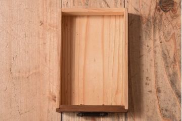 アンティーク雑貨　和製アンティーク　金具付き!古い木の印箱(小物収納箱)