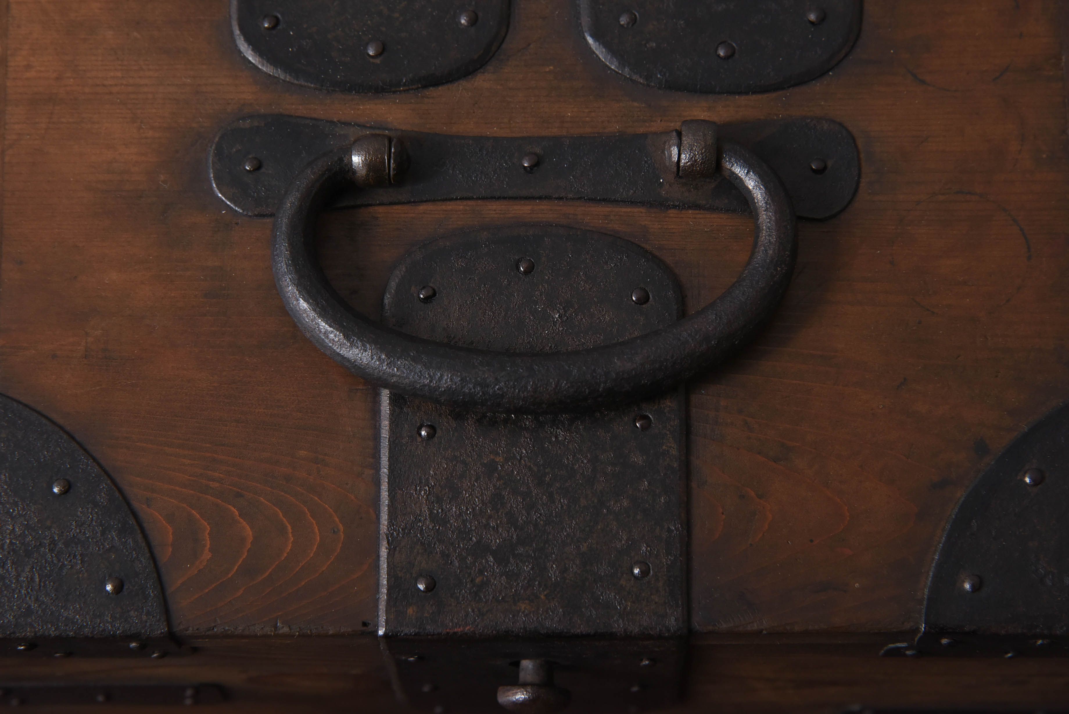 アンティーク雑貨　和製アンティーク　金具付き!古い木の印箱(小物収納箱)