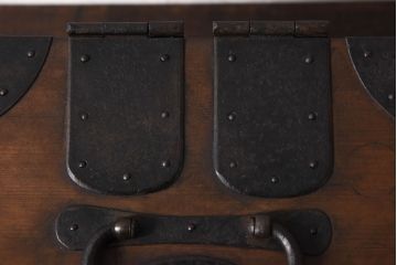 アンティーク雑貨　和製アンティーク　金具付き!古い木の印箱(小物収納箱)