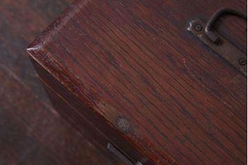 アンティーク雑貨　和製アンティーク　古い木の昭和レトロな印箱(小物収納箱)