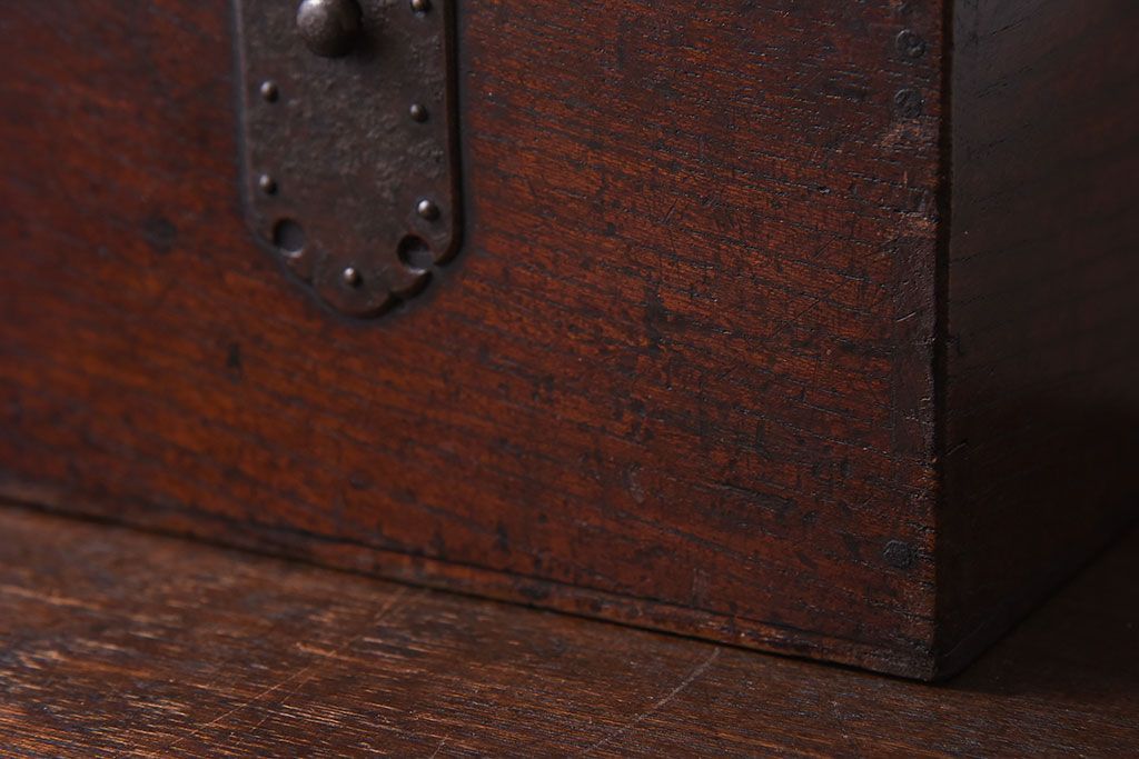 アンティーク雑貨　和製アンティーク　金具付き!古い木の印箱(小物収納箱)(2)
