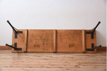 アンティーク家具　天板一枚板　欅材　シンプルな鉄脚テーブル