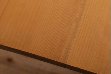 アンティーク家具　天板檜材　アンティーク　シンプルな鉄脚テーブル