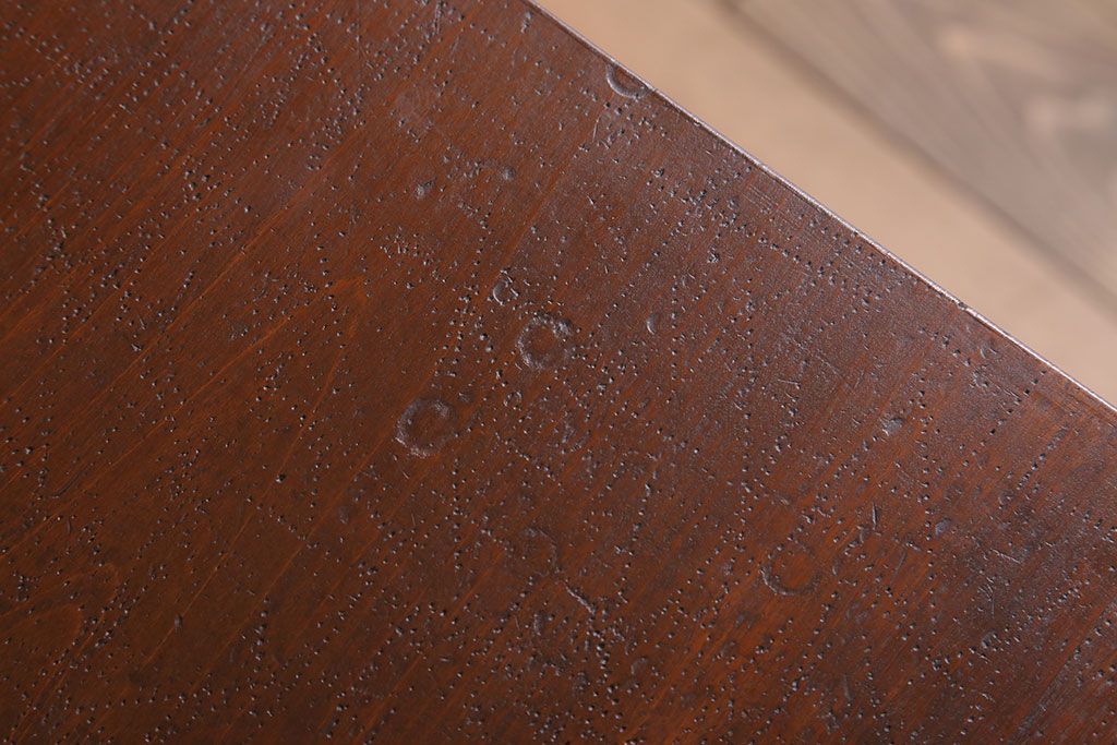 アンティーク家具　天板朴の木材　アンティーク　シンプルな鉄脚テーブル