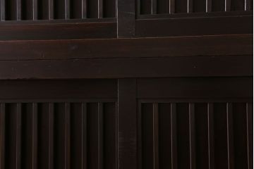 アンティーク家具　アンティーク　和モダンスタイル!四尺　縦桟引き戸の重ね水屋箪笥