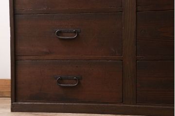アンティーク家具　古民具・骨董　杉材製　古い木のアンティークチェスト