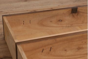 アンティーク家具　アンティーク　モダンな前面黒檀の脚付きローボード(テレビボード)