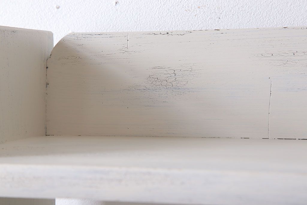 アンティーク家具　アンティークペイント　ホワイトカラーの古い本棚