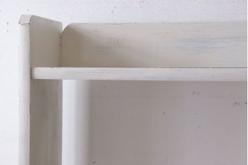 アンティーク家具　アンティークペイント　ホワイトカラーの古い本棚