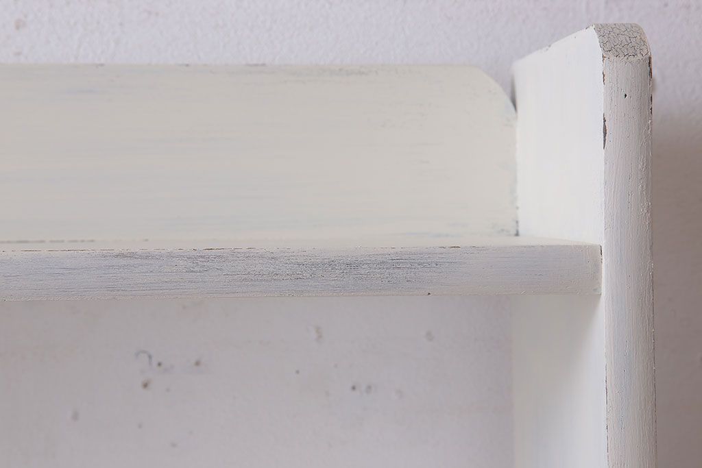 アンティーク家具　アンティークペイント　ホワイトカラーの古い本棚
