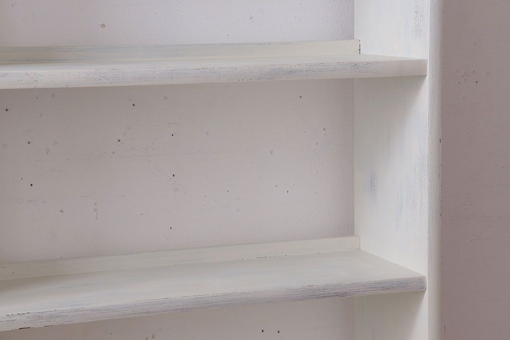 アンティーク家具　アンティークペイント　ホワイトカラーの古い本棚