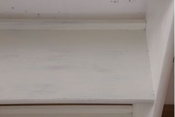 アンティーク家具　アンティークペイント　ホワイトカラーの古い本棚