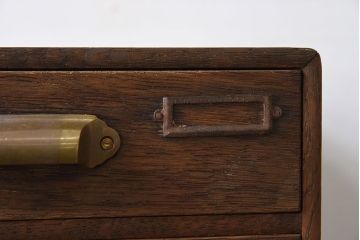 レトロ家具　昭和レトロ　古いナラ材製のアンティーク3杯小引き出し(2)