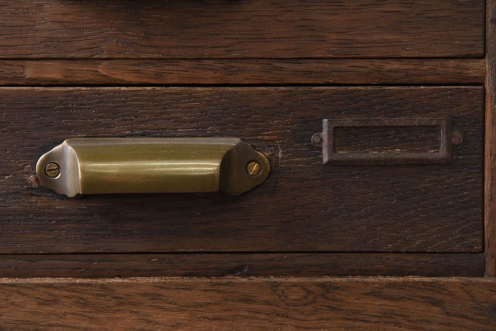 レトロ家具　昭和レトロ　古いナラ材製のアンティーク3杯小引き出し(2)