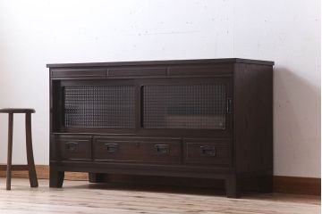 アンティーク家具　和製アンティーク　前面唐木・黒檀材!脚付きローボード(ハーモニカたんす・音色箪笥)