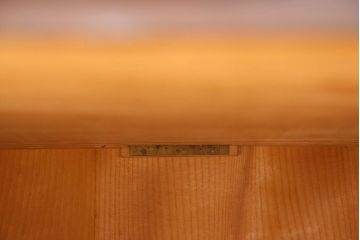 アンティーク家具　和製アンティーク　前面唐木・黒檀材!脚付きローボード(ハーモニカたんす・音色箪笥)